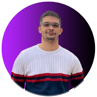 Foto de Lucas Bruno com fundo degradê.